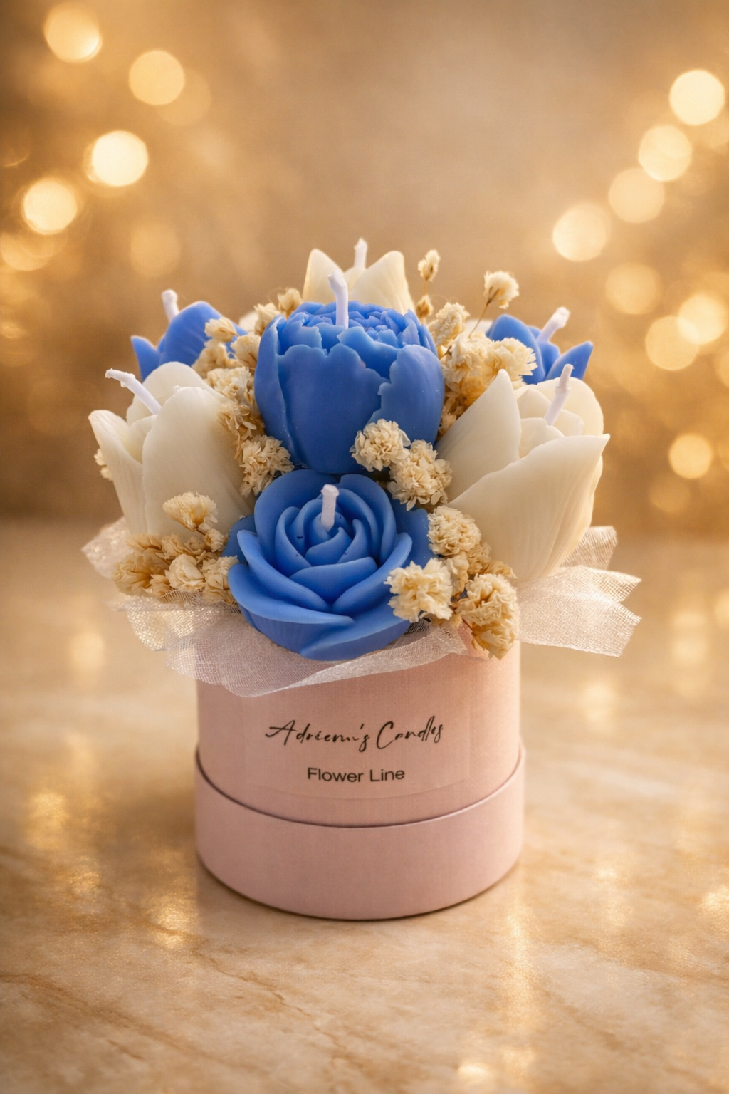 Kék-fehér elegáns gyertya virágbox – Adrienn's Candles