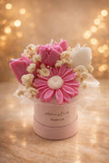 Rózsaszín romantikus gyertya virágbox – Adrienn's Candles